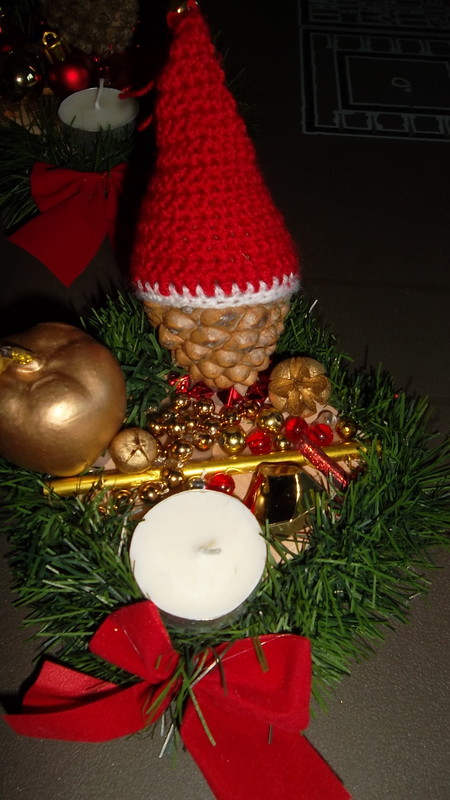 Créations : bougeoir, pomme de pin et bonnet ! 07/12/13